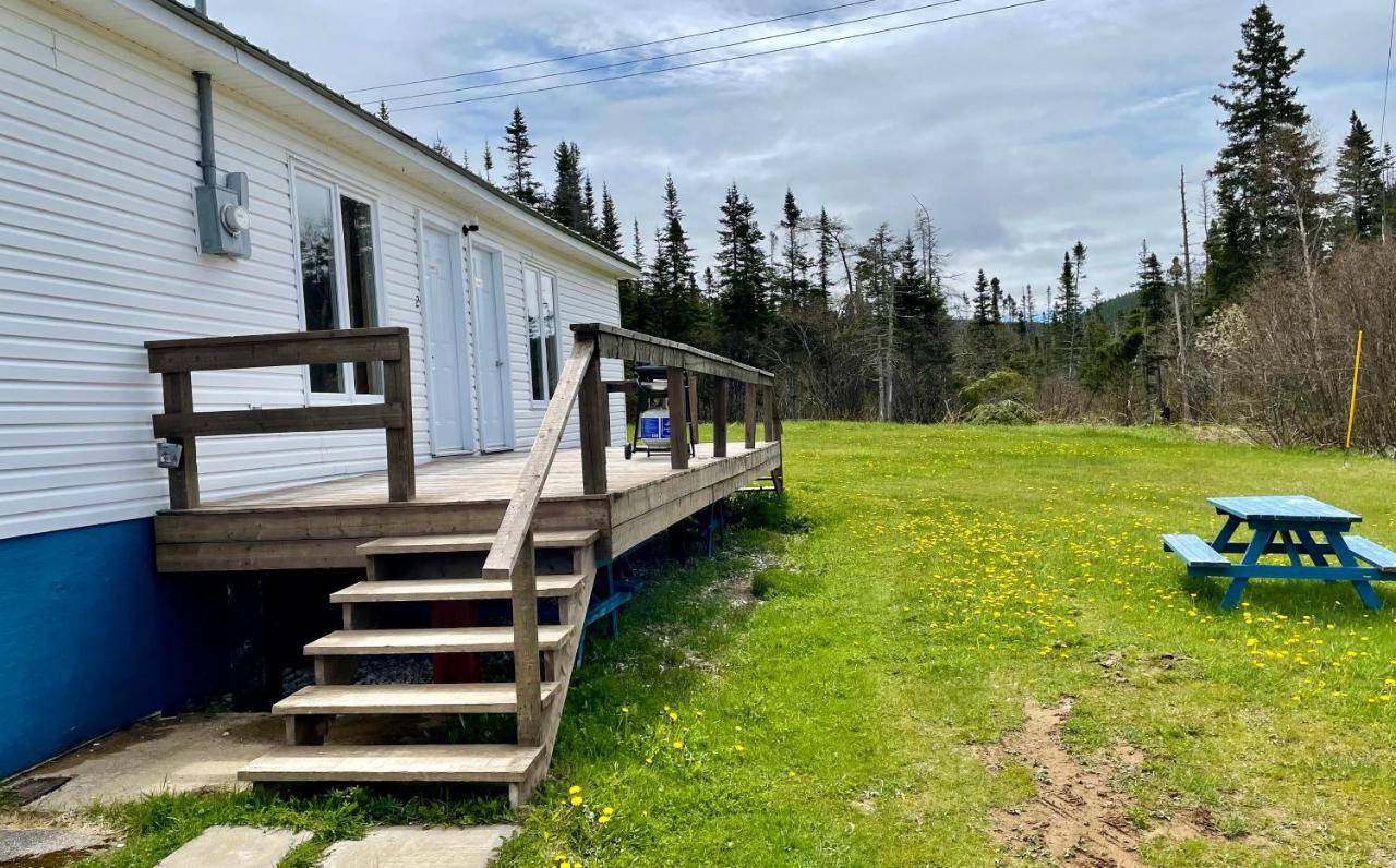 Bonne Bay Cottages Bonne Bay Pond Exterior photo